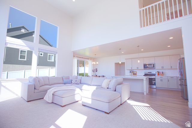 379 N HIGH RIDGE RD, Saratoga Springs, UT 84045