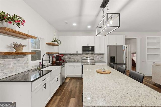 1470 Ben Davis Road, Buchanan, GA 30113