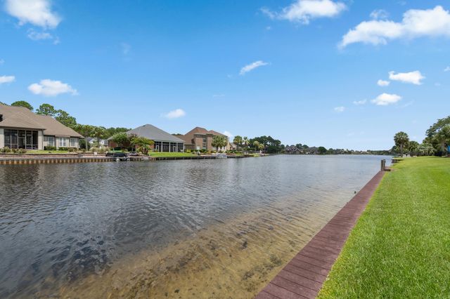 8140 Wacobee Dr., Myrtle Beach, SC 29579