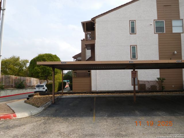 4107 Medical Dr Apt 4206, San Antonio, TX 78229