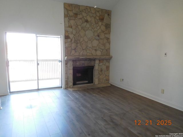 4107 Medical Dr Apt 4206, San Antonio, TX 78229