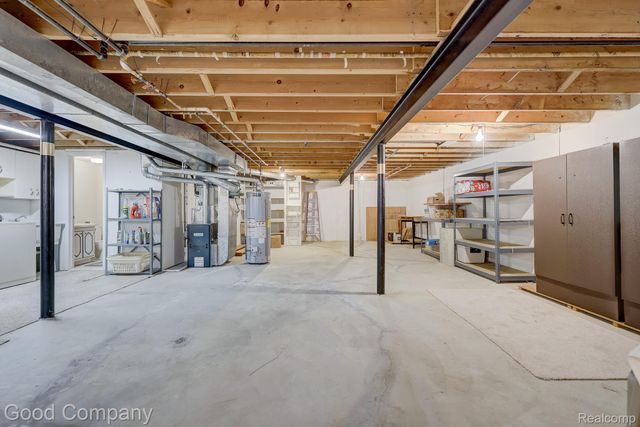 32082 Mark Adam Lange, Warren, MI 48093