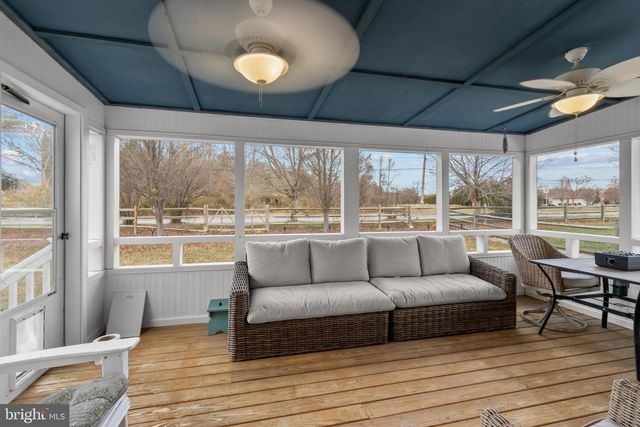 8 TAMAR CT, Bear, DE 19701