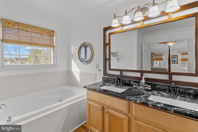 8 TAMAR CT, Bear, DE 19701