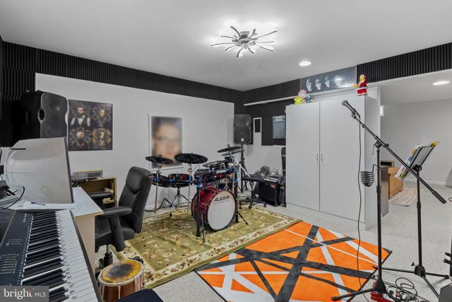 8 TAMAR CT, Bear, DE 19701