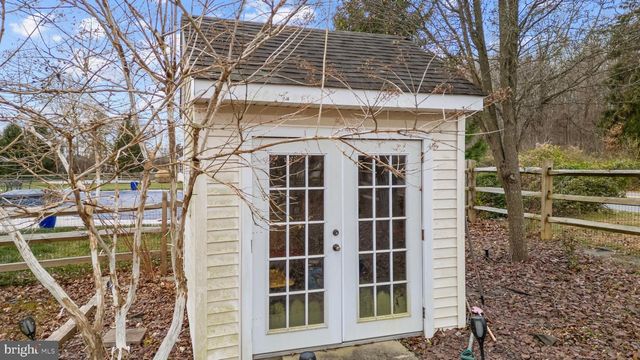 8 TAMAR CT, Bear, DE 19701