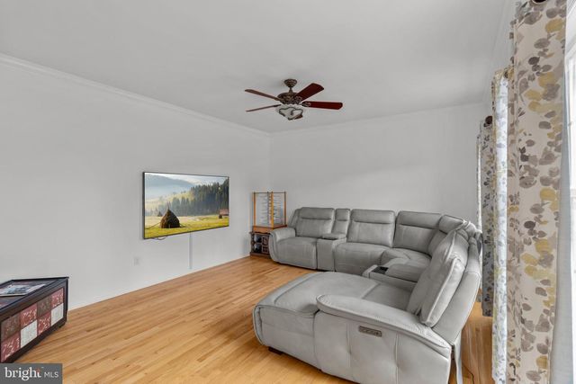 8 TAMAR CT, Bear, DE 19701