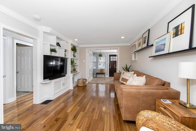 22 W 6TH AVE, Runnemede, NJ 08078