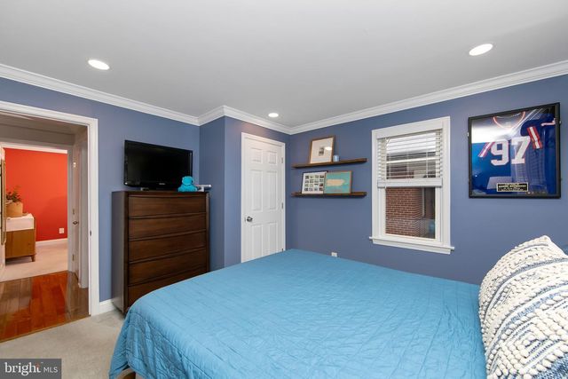 22 W 6TH AVE, Runnemede, NJ 08078