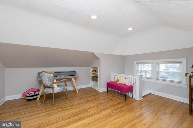 22 W 6TH AVE, Runnemede, NJ 08078