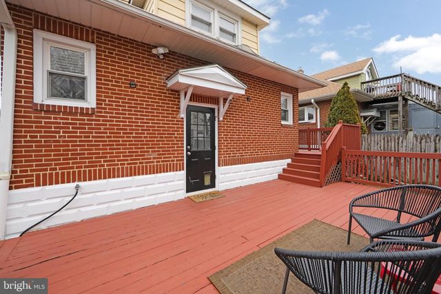 22 W 6TH AVE, Runnemede, NJ 08078