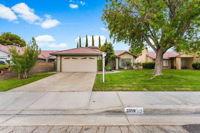 3359 W Avenue J2, Lancaster, CA 93536
