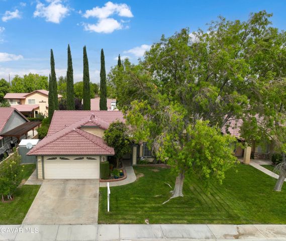 3359 W Avenue J2, Lancaster, CA 93536