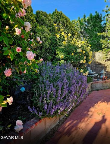 3359 W Avenue J2, Lancaster, CA 93536