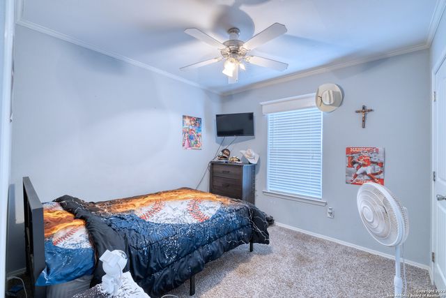 1189A N CR 350, Concan, TX 78838