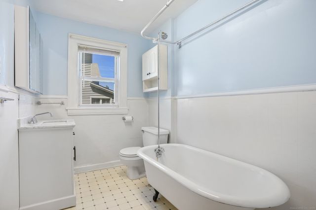 108 Barnum Terrace, Stratford, CT 06614