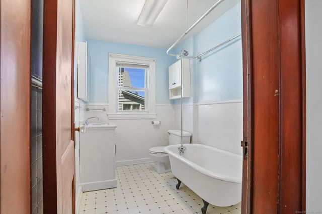 108 Barnum Terrace, Stratford, CT 06614