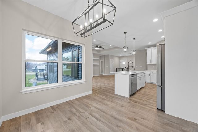 1609 38th Street SE, Cedar Rapids, IA 52403