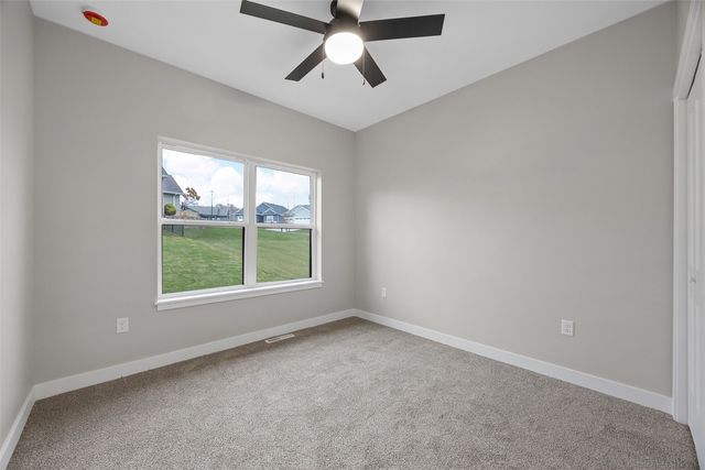 1609 38th Street SE, Cedar Rapids, IA 52403