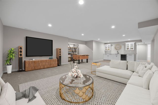 1609 38th Street SE, Cedar Rapids, IA 52403