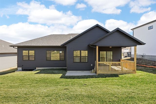 1609 38th Street SE, Cedar Rapids, IA 52403