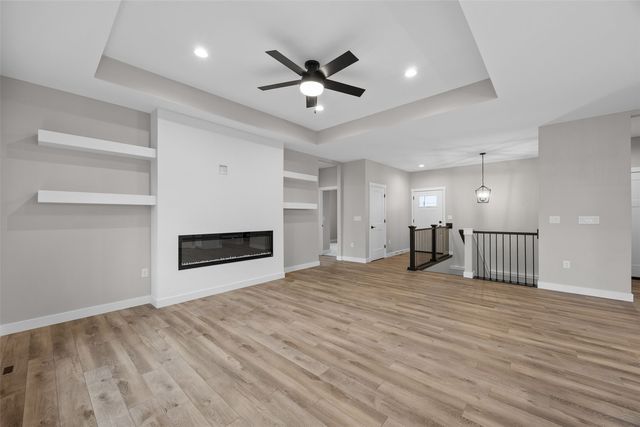 1609 38th Street SE, Cedar Rapids, IA 52403