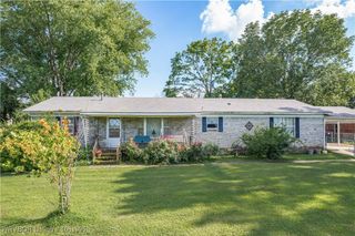 1215 Rena Road, Van Buren, AR 72956