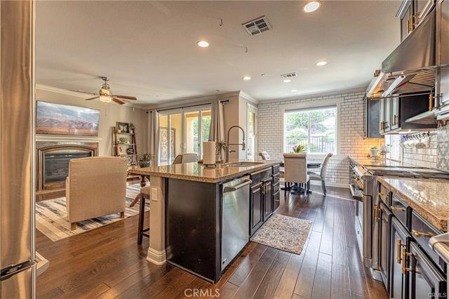 28322 Chisel Court, Valencia, CA 91354
