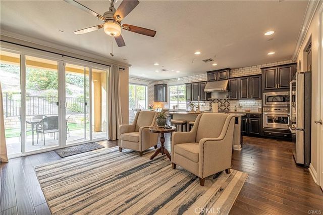 28322 Chisel Court, Valencia, CA 91354