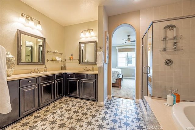 28322 Chisel Court, Valencia, CA 91354