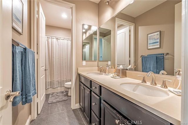28322 Chisel Court, Valencia, CA 91354