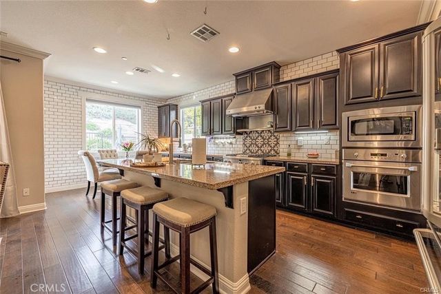 28322 Chisel Court, Valencia, CA 91354