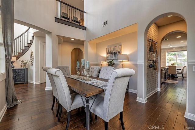 28322 Chisel Court, Valencia, CA 91354