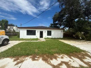 1779 NW 93rd St, Miami, FL 33147