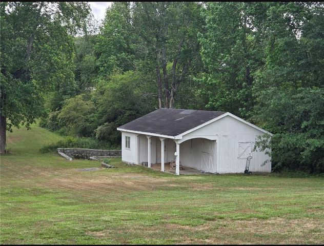 1444 Doe Valley Drive, Lithonia, GA 30058