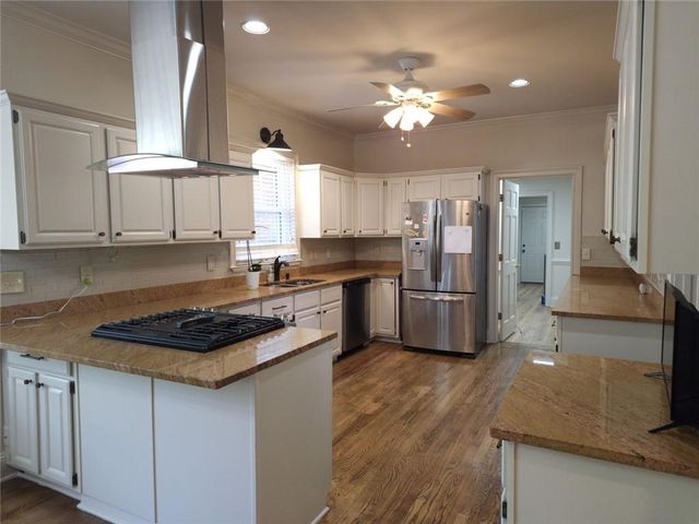 1444 Doe Valley Drive, Lithonia, GA 30058
