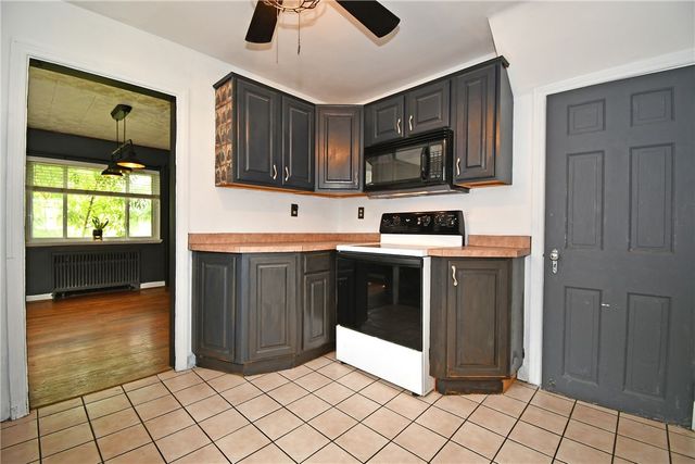 14 Laurel Village, Ben Avon, PA 15202