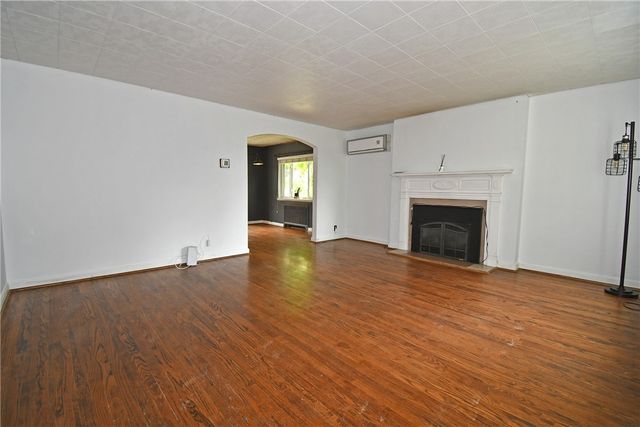 14 Laurel Village, Ben Avon, PA 15202