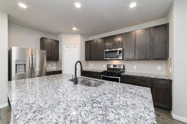 2804 Preston Place Court, Conroe, TX 77304