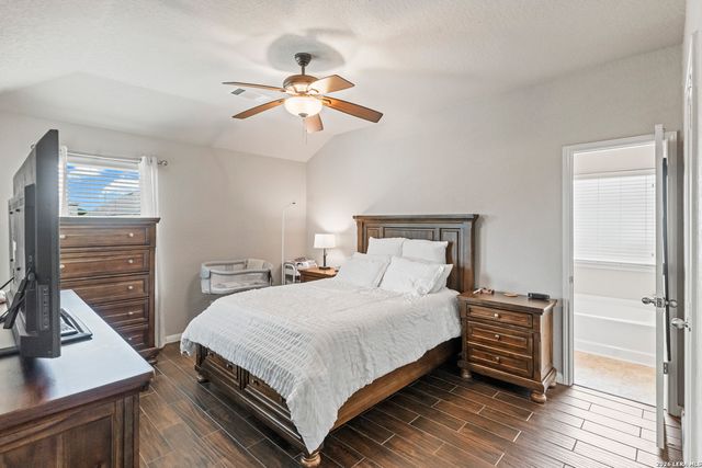 10002 SUN ML, San Antonio, TX 78254