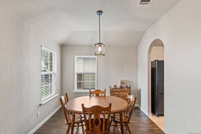 10002 SUN ML, San Antonio, TX 78254