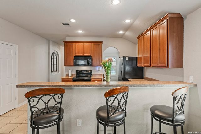 10002 SUN ML, San Antonio, TX 78254
