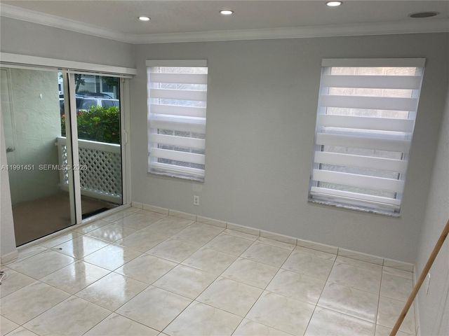 17500 NW 67th Pl F-4, Hialeah, FL 33015