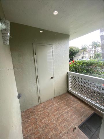 17500 NW 67th Pl F-4, Hialeah, FL 33015