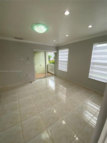17500 NW 67th Pl F-4, Hialeah, FL 33015