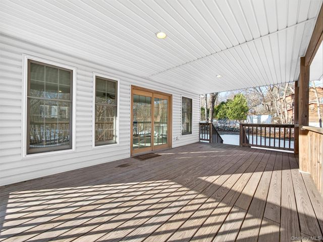 325 Haverstraw Road, Montebello, NY 10901