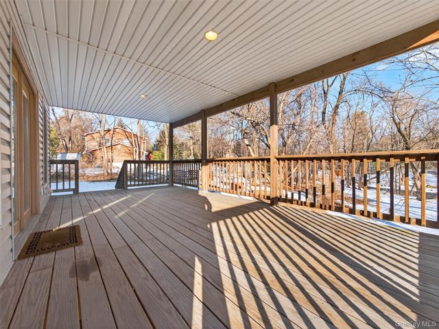 325 Haverstraw Road, Montebello, NY 10901