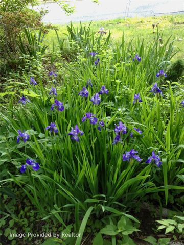 325 Haverstraw Road, Montebello, NY 10901