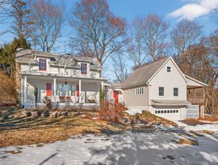 325 Haverstraw Road, Montebello, NY 10901