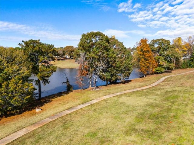 100 Adelaide Drive, Covington, GA 30016